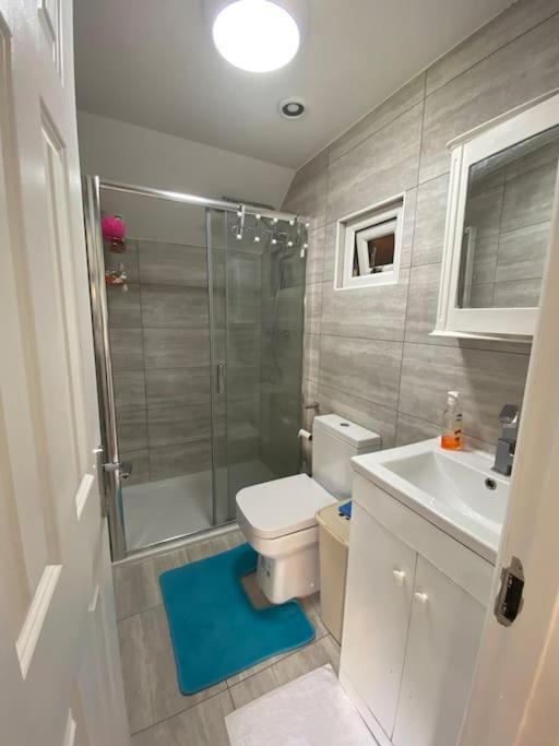 Charming Private Guest House Enfield Exterior foto